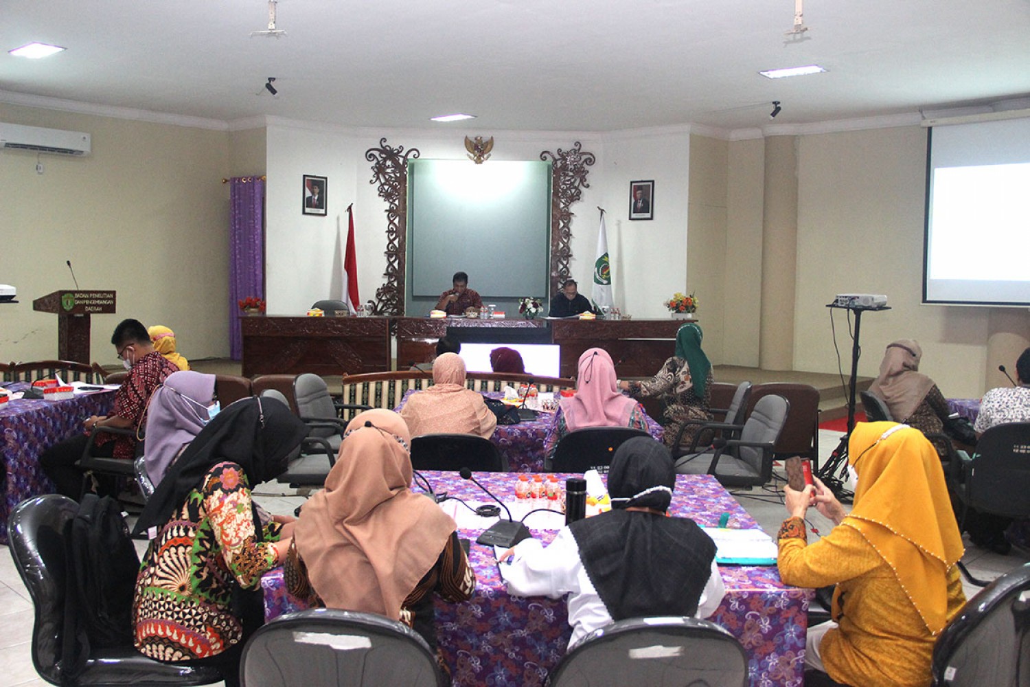 RAPAT FINALISASI PANJI-PANJI KEBERHASILAN PEMBANGUNAN KALTIM TAHUN 2021