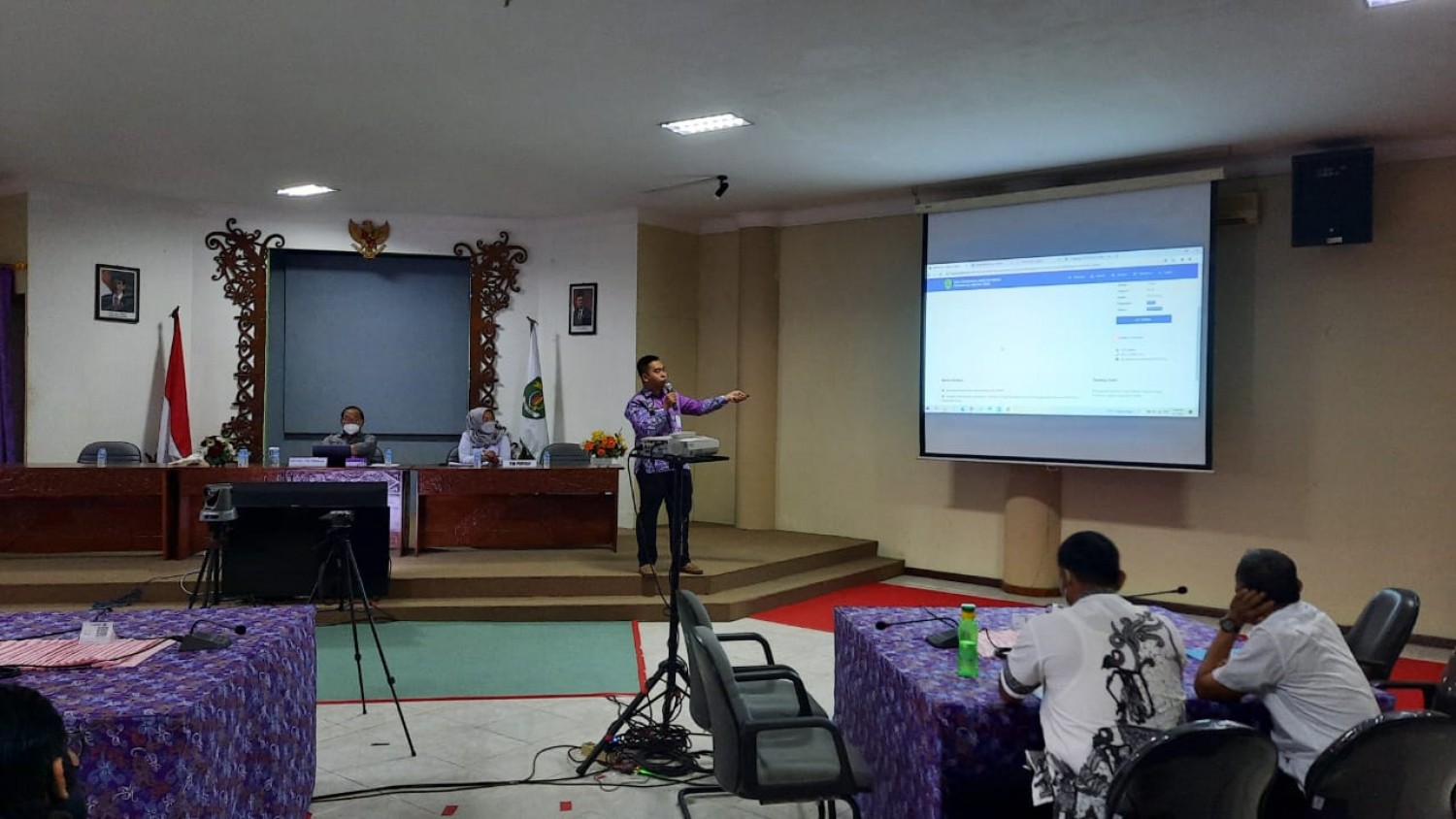 PRESENTASI 