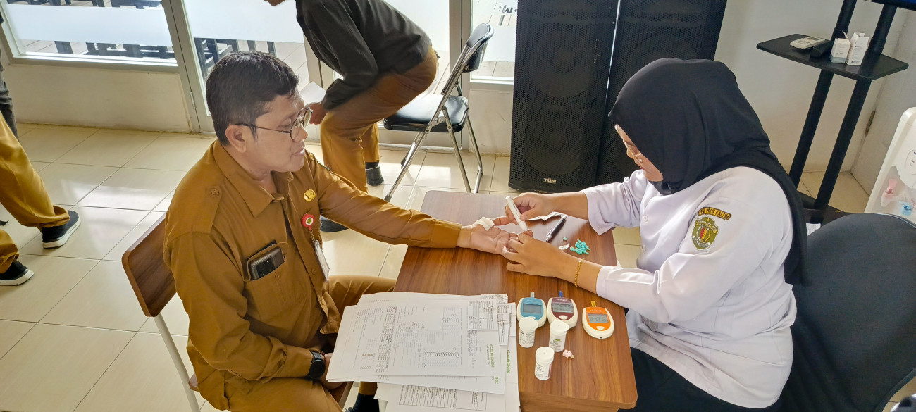 Pemeriksaan Kesehatan Brida Kaltim didampingi Dinas Kesehatan Tim POSBINDU TP<